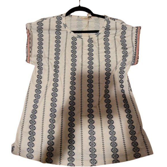 Hem & Thread Tops - NWT Hem & Thread Short Sleeve Tee with braid trim on Sleeve